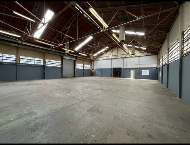 999M² WAREHOUSE TO LET IN ELANDSFONTEIN